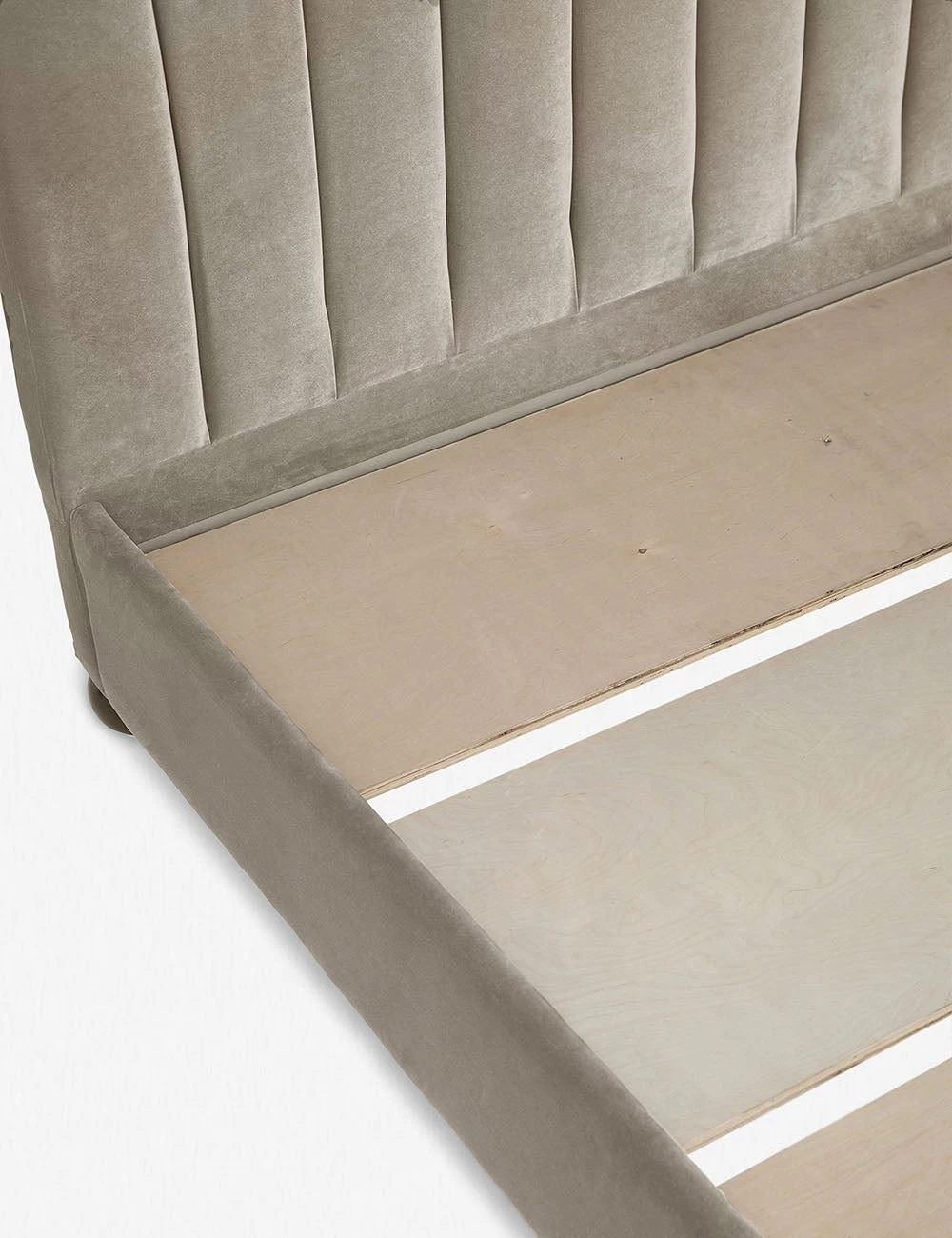 Evelyn Platform Bed - Image 19