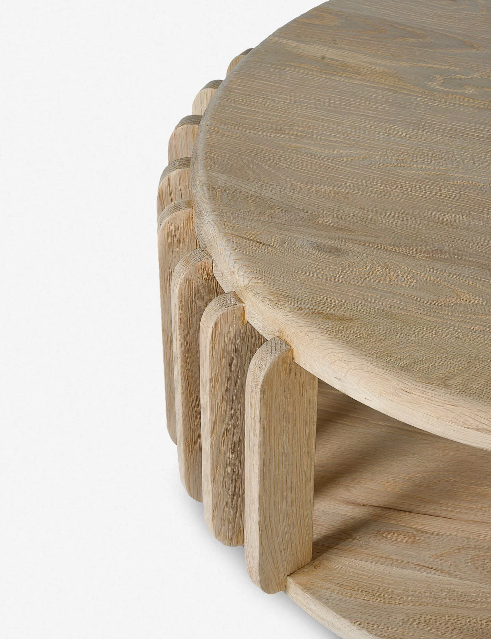Jrue Round Coffee Table - Image 4