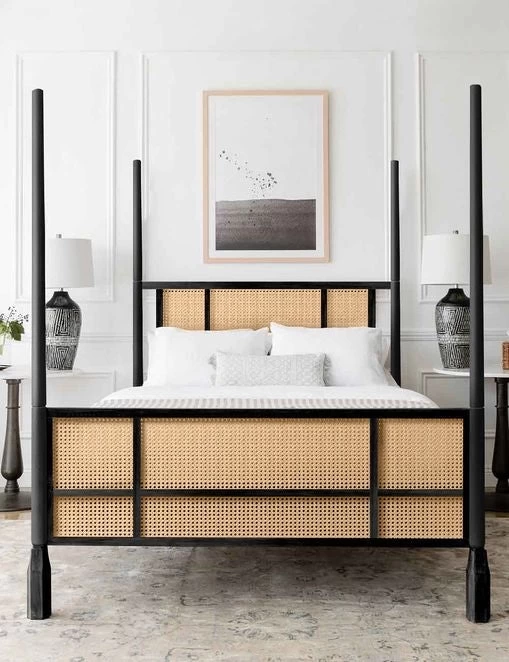 Kaira Poster Bed